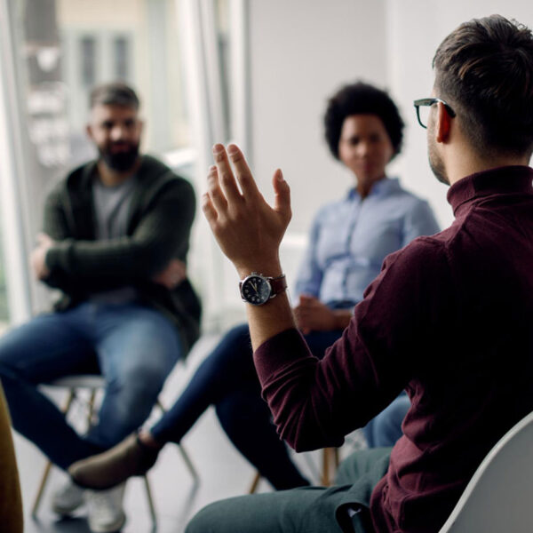 Formación para mandos intermedios: Hacia un liderazgo igualitario (12h) [Empresas / organizaciones]